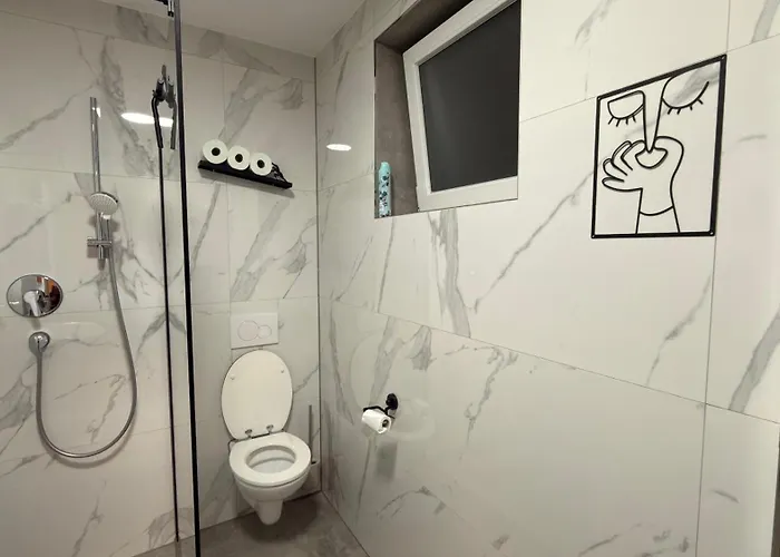 Schwalbennest * Imst